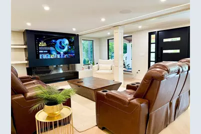 14 Bernard Circle, Tisbury, MA 02568 - Photo 7