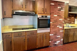 136 Saratoga St, Boston, MA 02128 - Photo 11