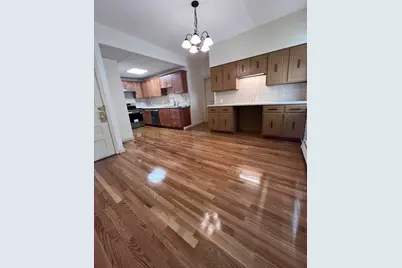 498 Lincoln Avenue #2L, Saugus, MA 01906 - Photo 3