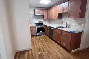 498 Lincoln Ave, Saugus, MA 01906 - Photo 1