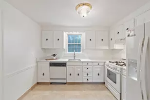 6 John Matthews Rd, Southborough, MA 01772 - Photo 9