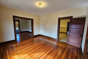 30 Bemis St, Chicopee, MA 01013 - Photo 11