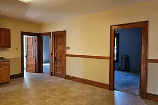 30 Bemis St, Chicopee, MA 01013 - Photo 3