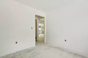 25 Bayberry Ln, Salisbury, MA 01952 - Photo 7