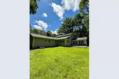 291 Pochassic Rd, Westfield, MA 01085 - Photo 7