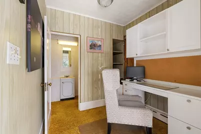 34 Wellman St, Lowell, MA 01851 - Photo 9