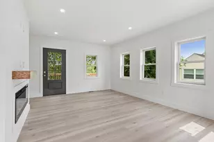 45 Fruit St, Leominster, MA 01453 - Photo 19