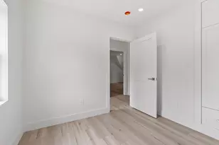 45 Fruit St, Leominster, MA 01453 - Photo 13