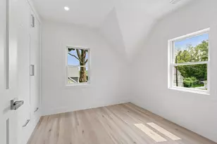 45 Fruit St, Leominster, MA 01453 - Photo 11