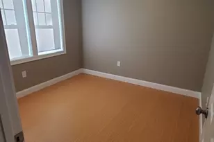 10 Ashton St, Boston, MA 02124 - Photo 9