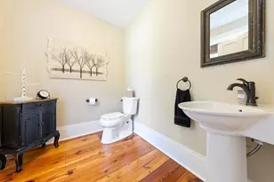 111 Providence St, Mendon, MA 01756 - Photo 25