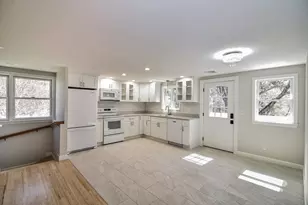 492 Merrimac St, Newburyport, MA 01950 - Photo 35