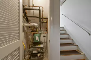 59 Joan Dr, Pittsfield, MA 01201 - Photo 21