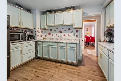 28 Maple, Southbridge, MA 01550 - Photo 11