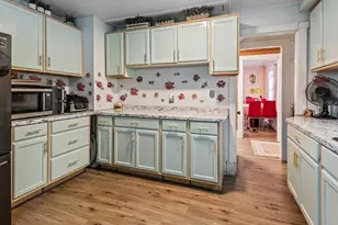 28 Maple, Southbridge, MA 01550 - Photo 11