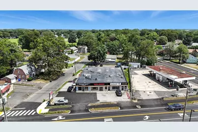 1003 Saint James Ave, Springfield, MA 01104 - Photo 11