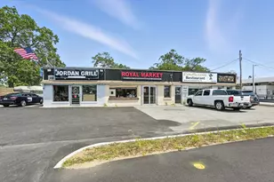 1003 St James Ave, Springfield, MA 01104 - Photo 1