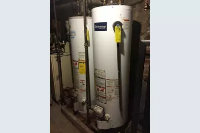 89 Newbury Street, Lawrence, MA 01840 - Photo 9