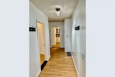 232 Pearl St, Somerville, MA 02145 - Photo 9