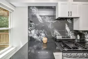 9 A Ruthven, Boston, MA 02121 - Photo 3