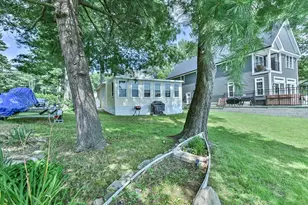 23 Lakeview Rd, Webster, MA 01570 - Photo 7