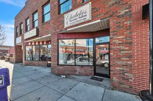 892-898 Main St, Springfield, MA 01103 - Photo 1