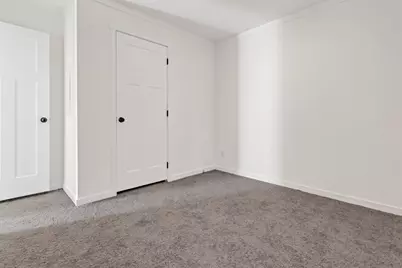 98 Newbury #4B, Danvers, MA 01923 - Photo 21