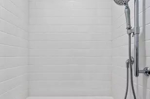 1060 Grove St, Framingham, MA 01701 - Photo 9