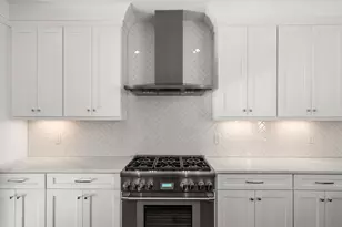 1060 Grove St, Framingham, MA 01701 - Photo 5