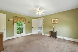 8 Craig Ave, Montague, MA 01349 - Photo 29