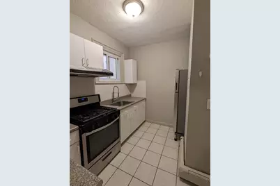 219 Green Street #2, Cambridge, MA 02139 - Photo 3