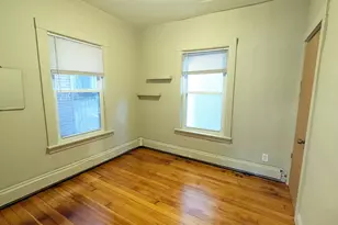219 Green St, Cambridge, MA 02139 - Photo 5
