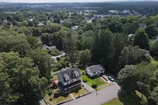 21 High St, Ayer, MA 01432 - Photo 3