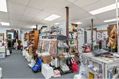 16 Stafford Street, Charlton, MA 01507 - Photo 15