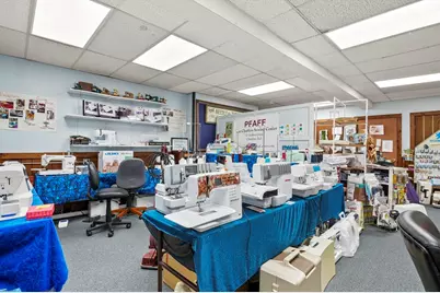 16 Stafford Street, Charlton, MA 01507 - Photo 17