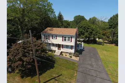 7 Oakwood Ave, Randolph, MA 02368 - Photo 1