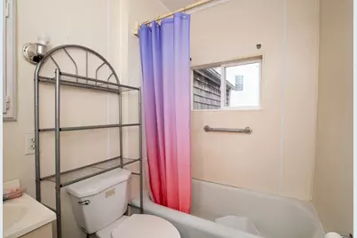 13 S 6th St, New Bedford, MA 02740 - Photo 29