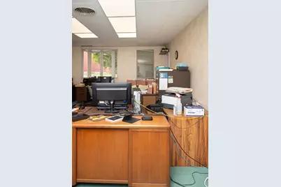 13 S 6th St, New Bedford, MA 02740 - Photo 19