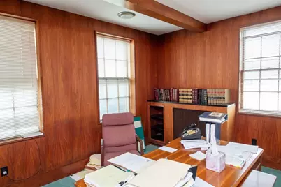 13 S 6th St, New Bedford, MA 02740 - Photo 15