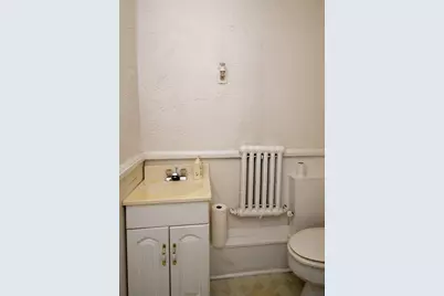 13 S 6th St, New Bedford, MA 02740 - Photo 27