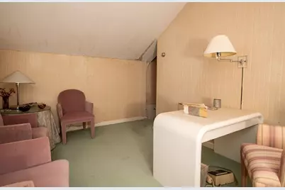 13 S 6th St, New Bedford, MA 02740 - Photo 23