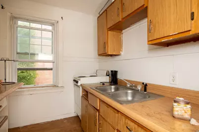 13 S 6th St, New Bedford, MA 02740 - Photo 37