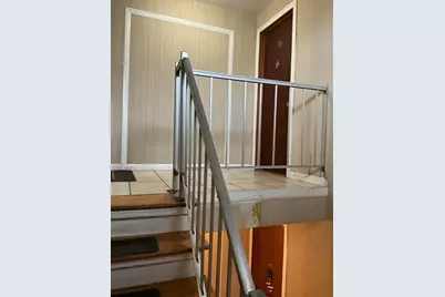 243 Robeson St #6, Fall River, MA 02720 - Photo 5