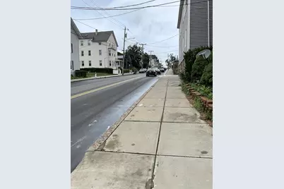 243 Robeson St #6, Fall River, MA 02720 - Photo 7