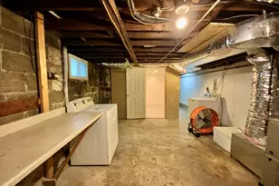 60 Auburn St, Medford, MA 02155 - Photo 13