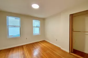 60 Auburn St, Medford, MA 02155 - Photo 7