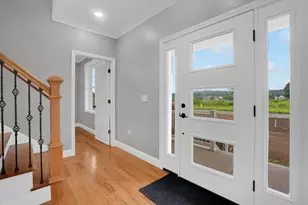 2 Happy Acres Ln, East Longmeadow, MA 01028 - Photo 5