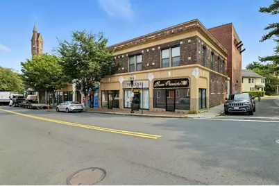 43 Springfield St, Chicopee, MA 01013 - Photo 1