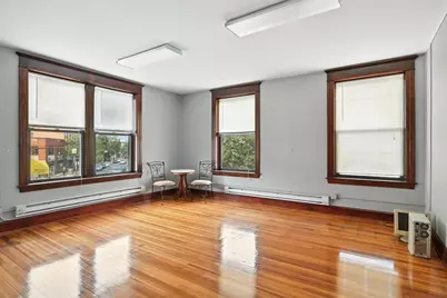 43 Springfield St, Chicopee, MA 01013 - Photo 5