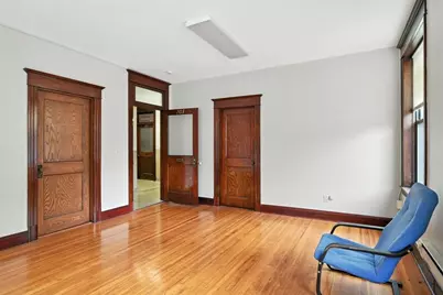 43 Springfield St, Chicopee, MA 01013 - Photo 3